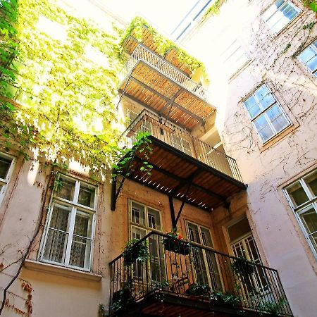 Apartment Judenplatz Wenen Buitenkant foto